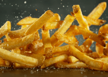 Frietprijzen in Nederland stijgen hard: zoveel kost een normaal frietje nu