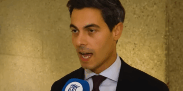 Rob Jetten haalt hard uit naar Trump: ‘Zachte taal heeft niets opgeleverd’