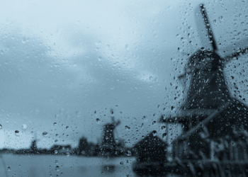 Weeralert voor Nederland: code geel vanwege hoge temperaturen en benauwde nachten