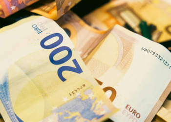 Schenken aan je kind mogelijk flink duurder: dit verandert er volgens nieuwe plannen