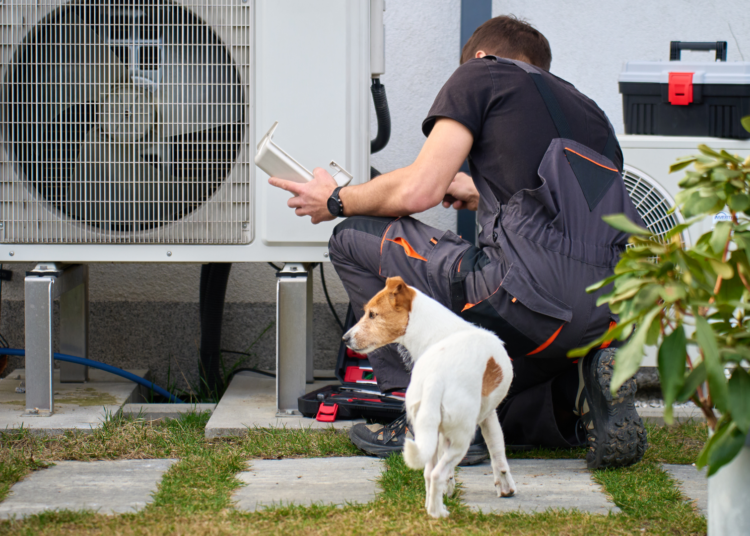 Kabinet wil warmtepomp vanaf 2029 verplichten: zorgen over gevolgen voor huishoudens