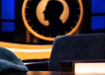 Paulien Cornelisse openhartig in De Slimste Mens: dit is waarom ze een muts draagt