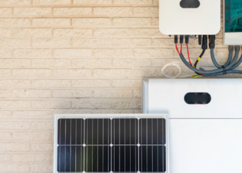 Thuisbatterij steeds populairder in Nederland: maar is de investering het geld wel waard?