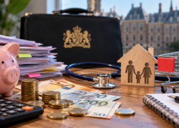 Vakbonden willen grote belastingherziening: zorgpremie omlaag en toptarief naar 56 procent