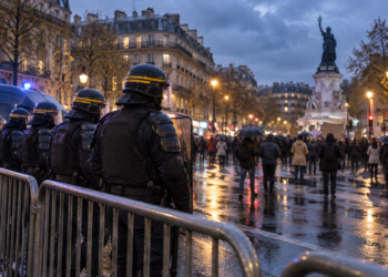 Macron verbiedt illegale protesten in Franse steden als Parijs en Lyon